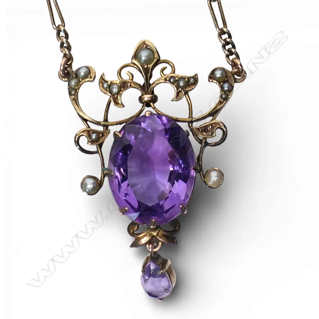 An Edwardian 9ct gold amethyst and seed pearl pendant necklace, Image 1++