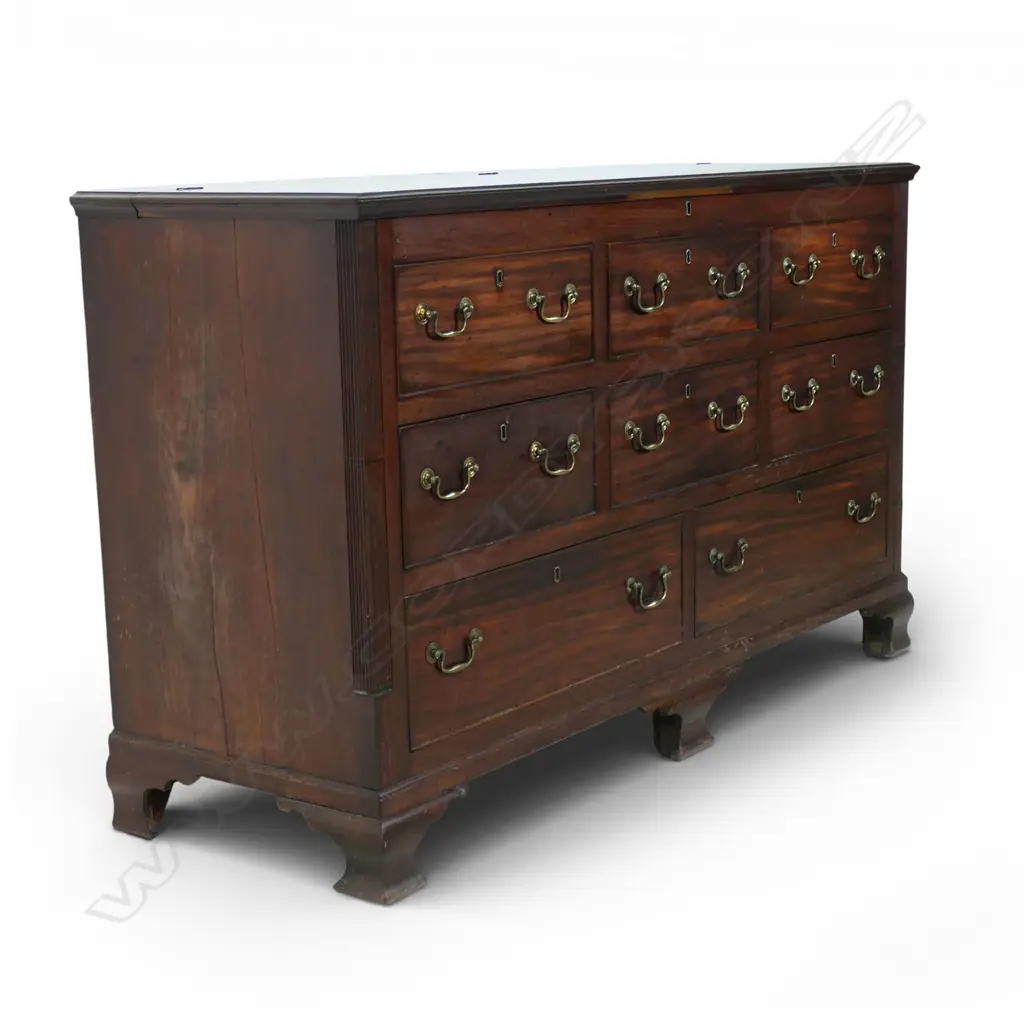 An impressive large Georgian mahogany mule chest, Image 1++