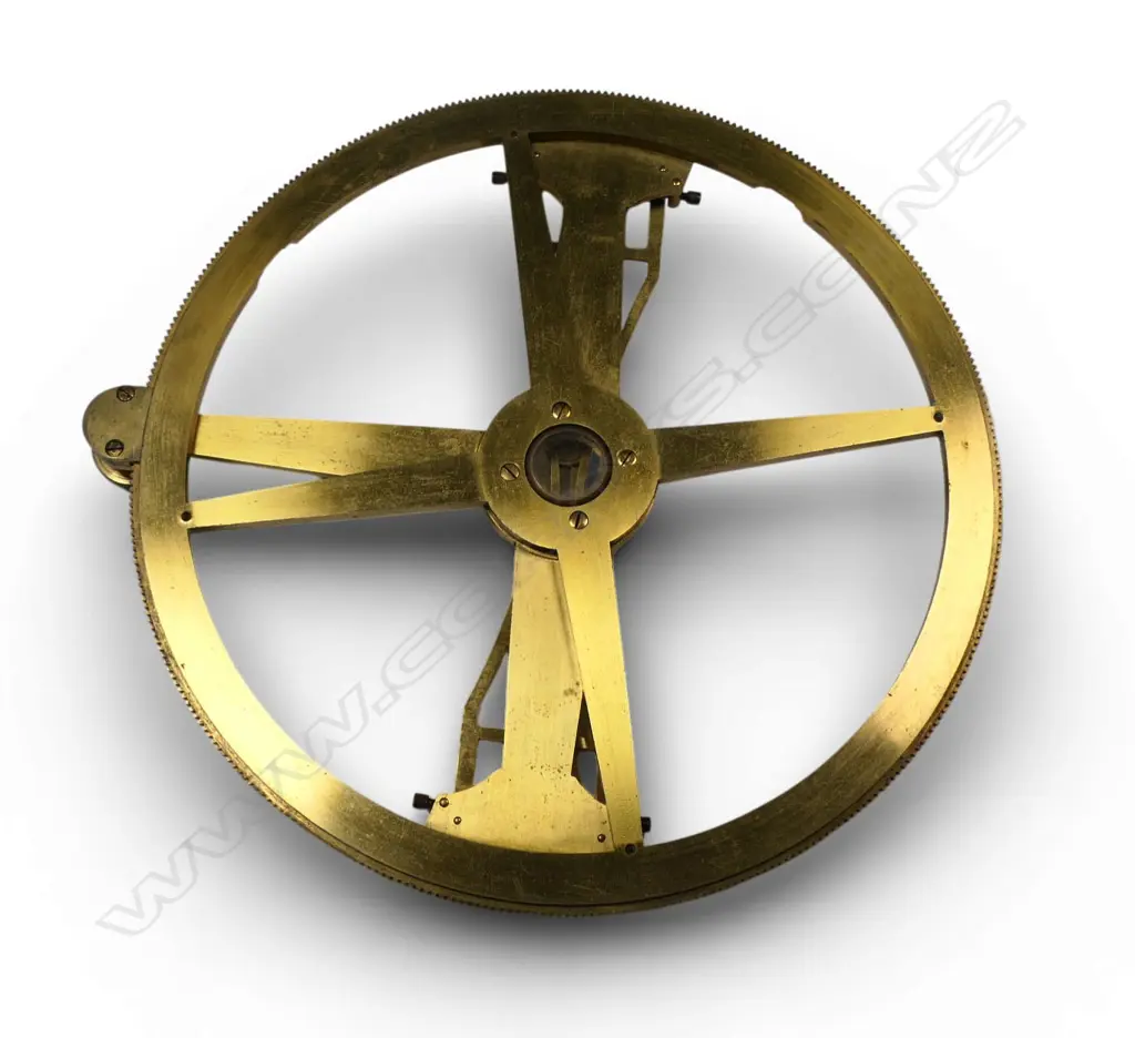 A Victorian brass folding arm vernier protractor, Image 1++