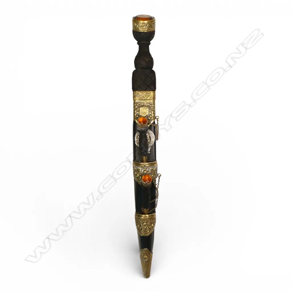 An early/mid 20thC Scottish dress Dirk with companion knife and fork, Image 1++