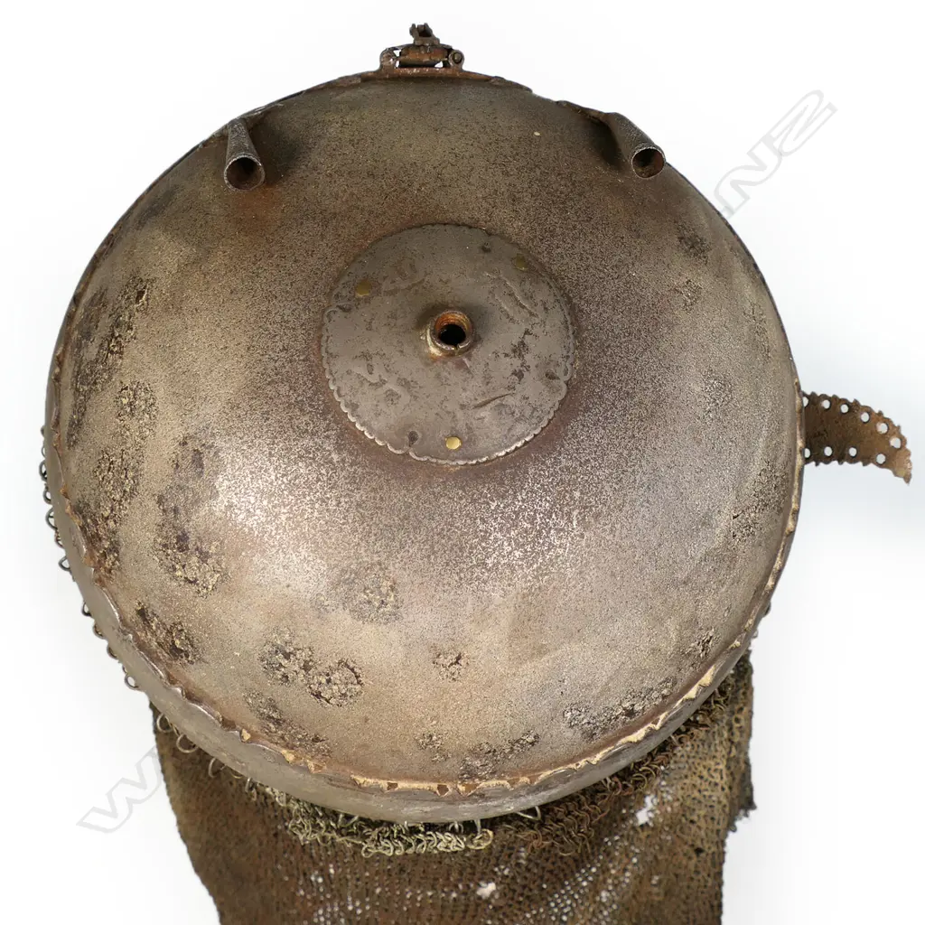 A good antique Persian Qajar period iron helmet, Image 1++