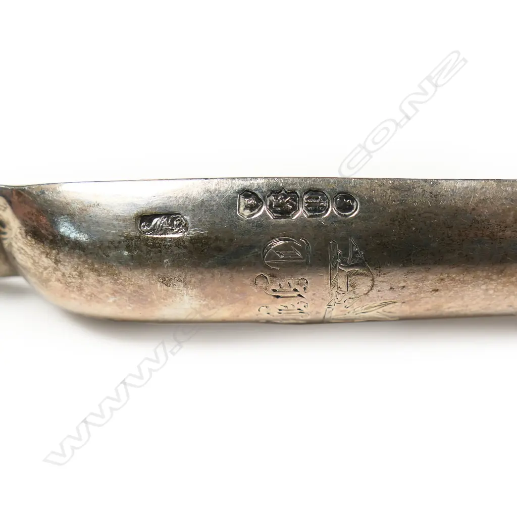 A good Victorian silver uncommon double ended marrow scoop, Image 1++