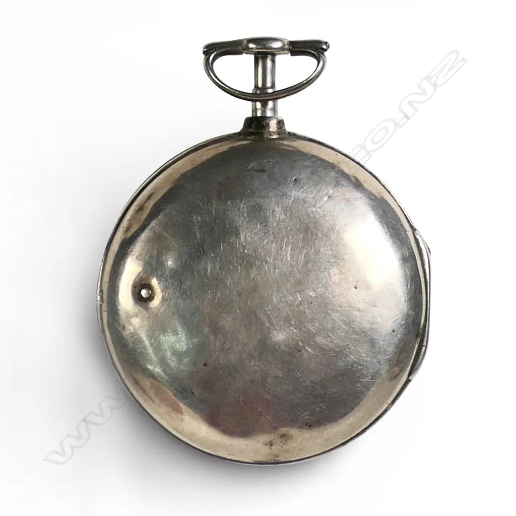 A George III silver cased pocket watch by Robert Davy of Norwich, Image 1++
