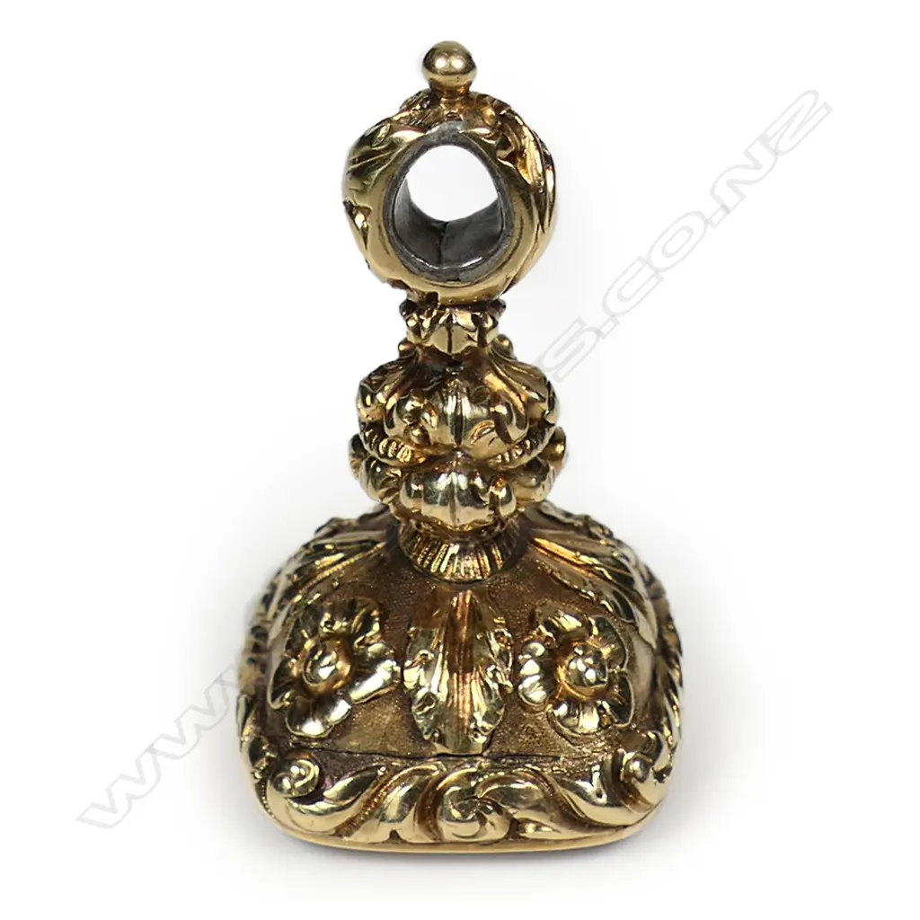 A Victorian gold fancy large fob seal, Image 1++