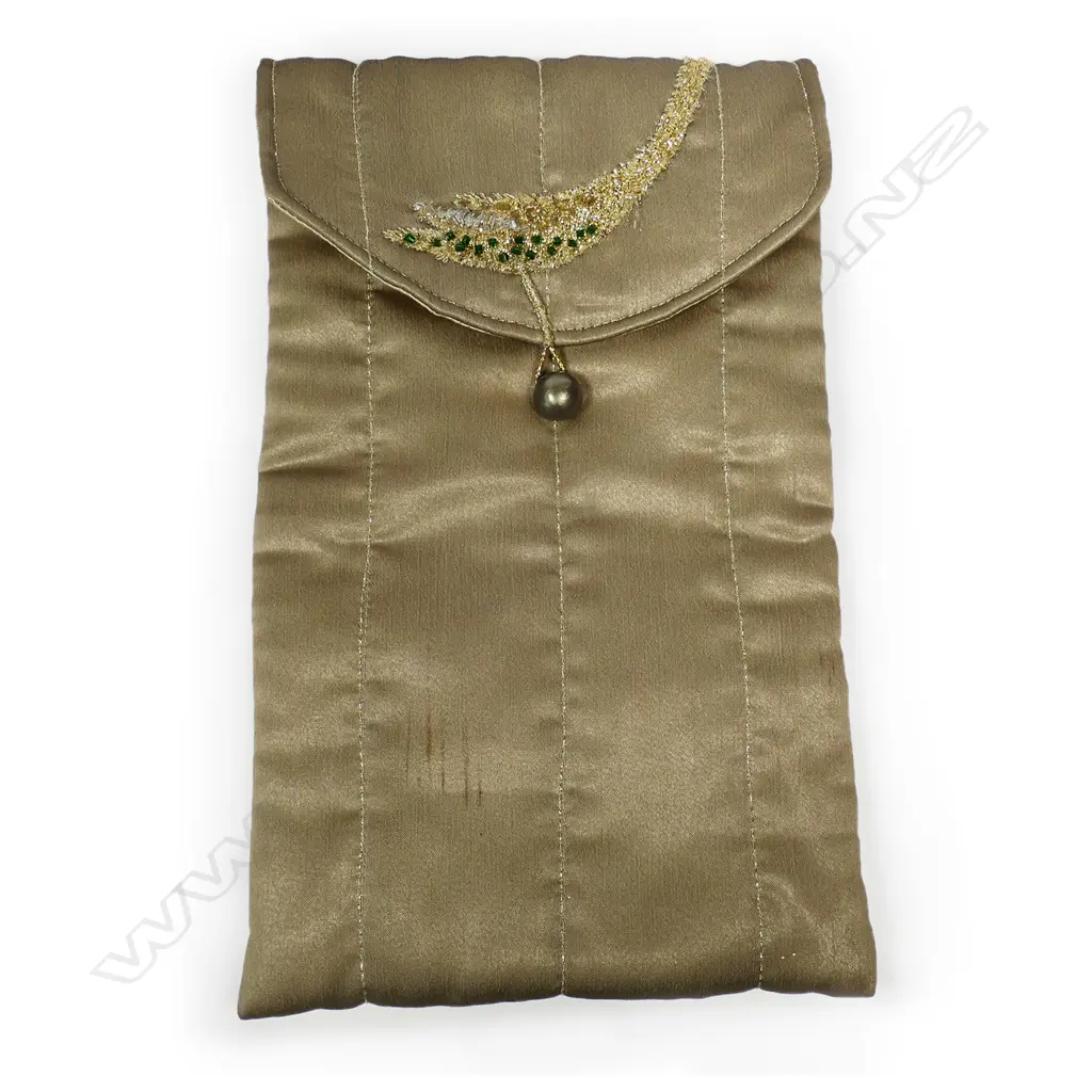 An original Simon Misdale 18ct gold diamond and Tahitian pearl necklet, Image 1++