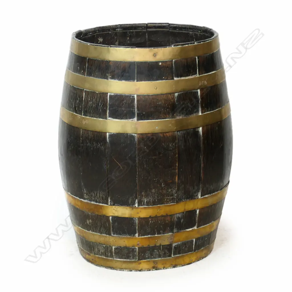 A 19thC oak and brass bound barrel stick or umbrella stand, Image 1++