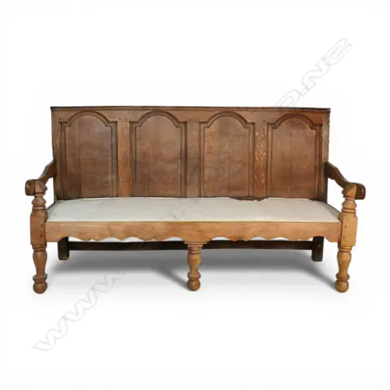 A George III oak settle,