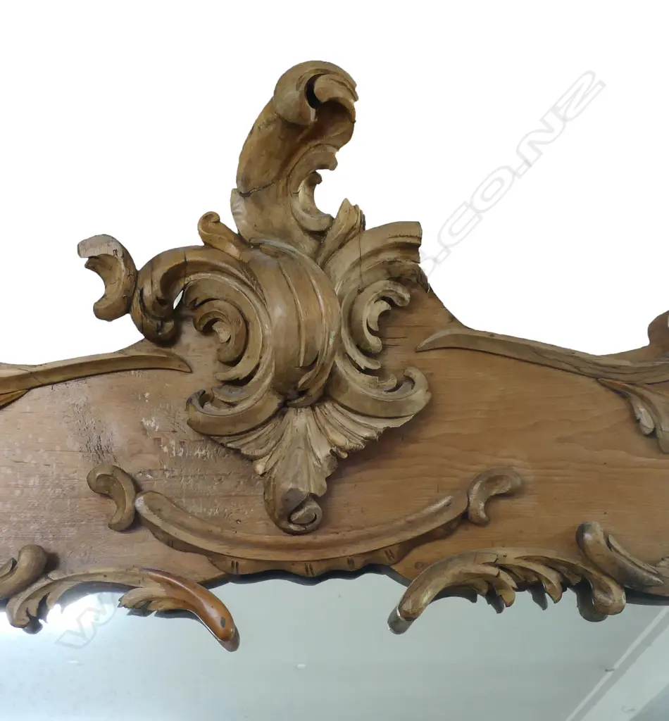 A large 19thC French carved pine mirror, Image 1++