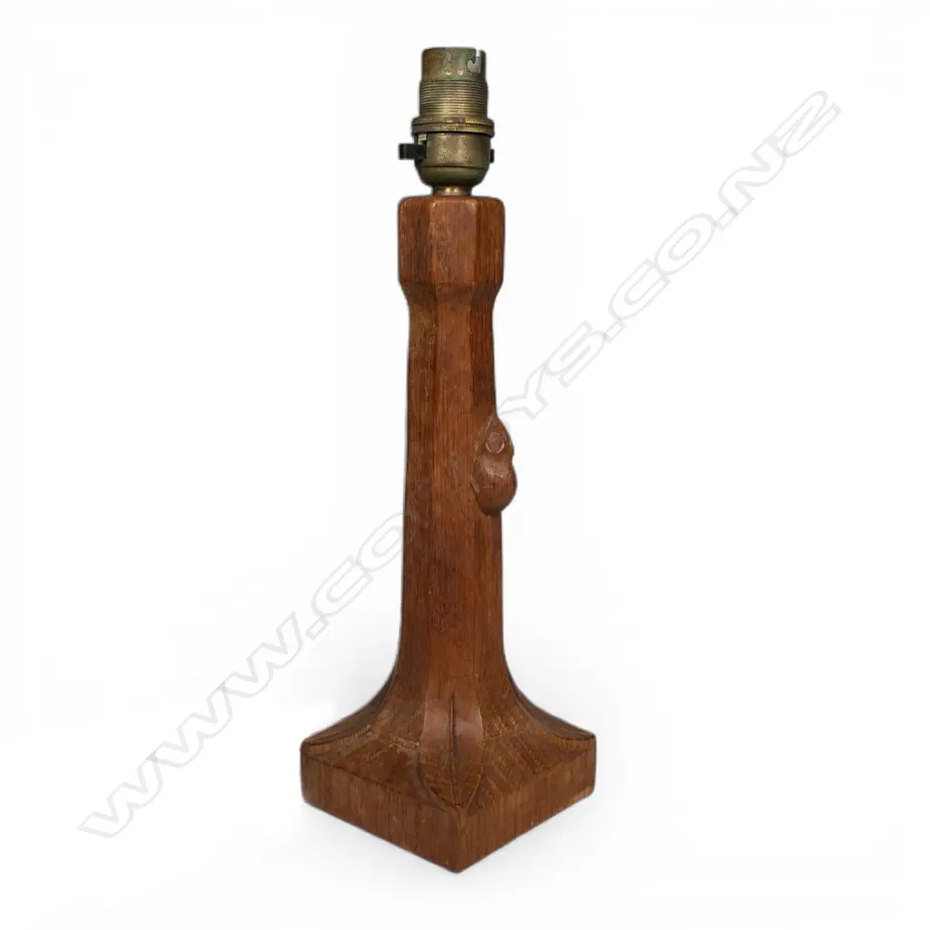Robert Thompson Mouseman oak table lamp, Image 1++