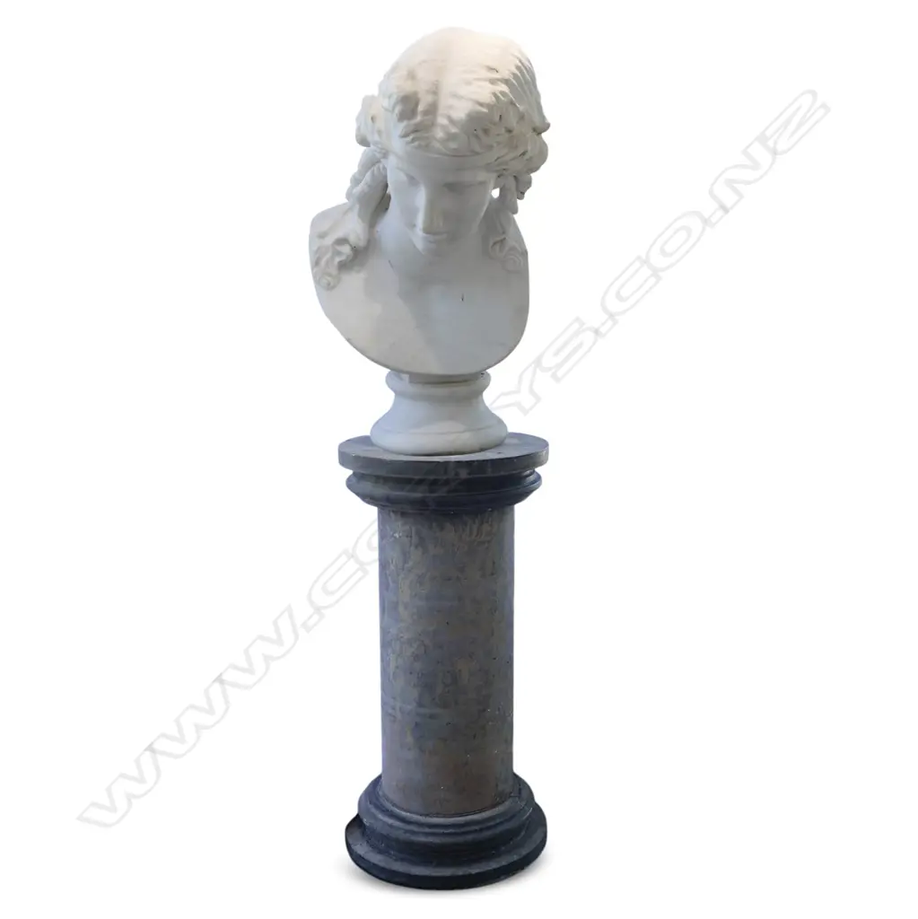 A large carved white marble bust representing  Ariadne, Image 1++
