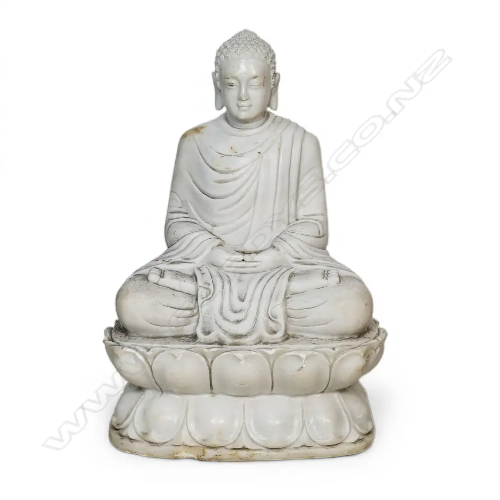 A vintage Chinese large carved white marble buddha on lotus throne, Image 1++