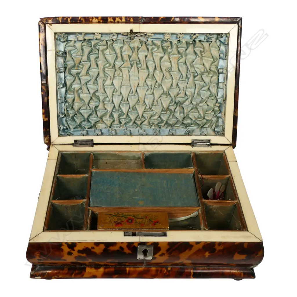 Early 19thC Regency tortoiseshell sewing / work box, Image 1++