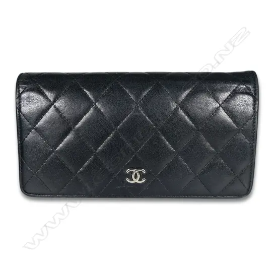 Chanel pre-owned matelassé black bifold long wallet,