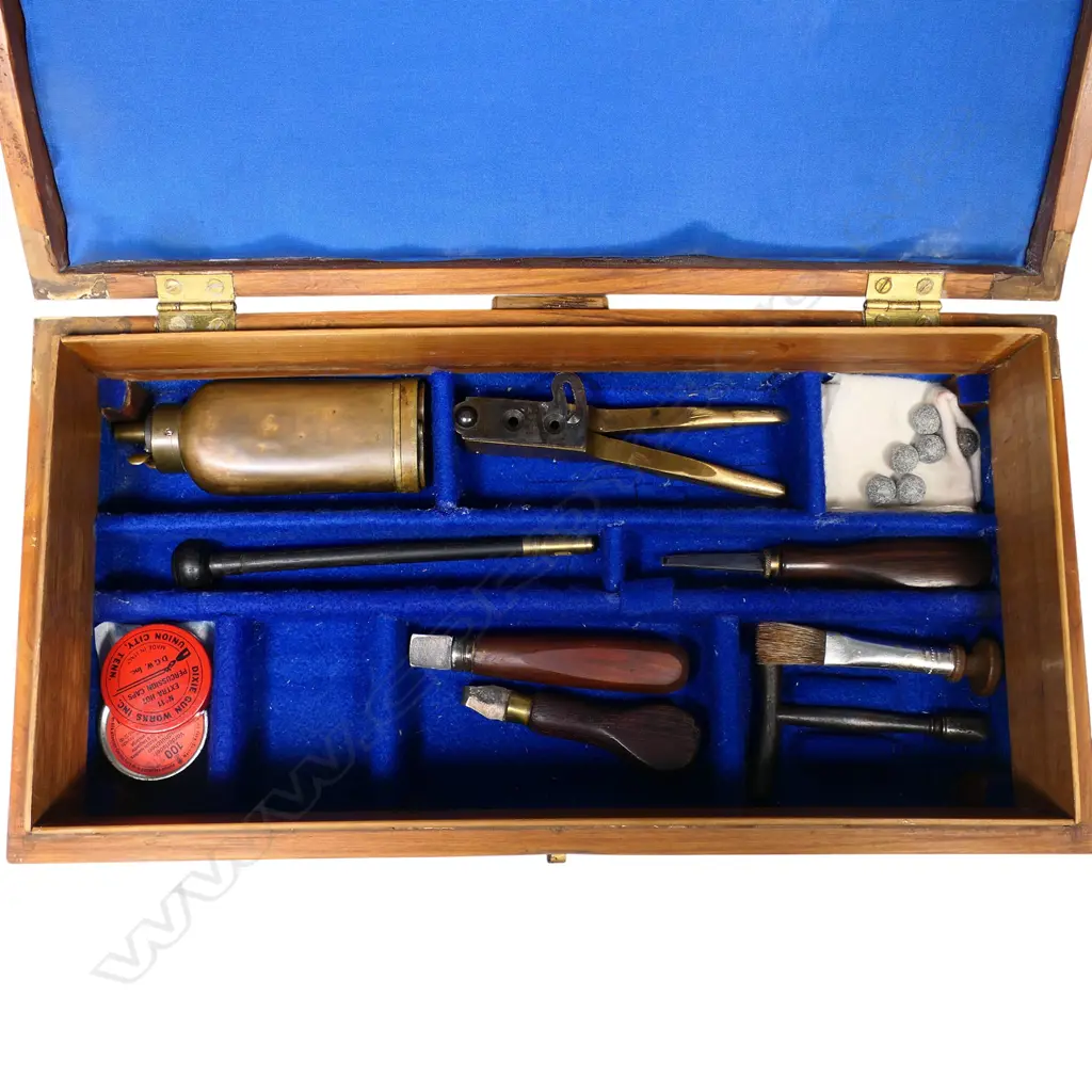 A c.1780-1840 double revolving barrel pistol attributed to Guillaume Berleur of Leige, Belguim, Image 1++