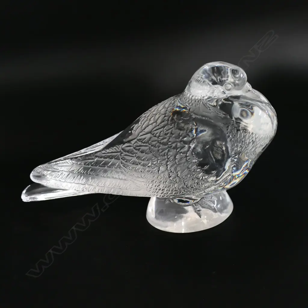 1960's Lalique France 'Pigeon Bruges' crystal large sculpture, Image 1++