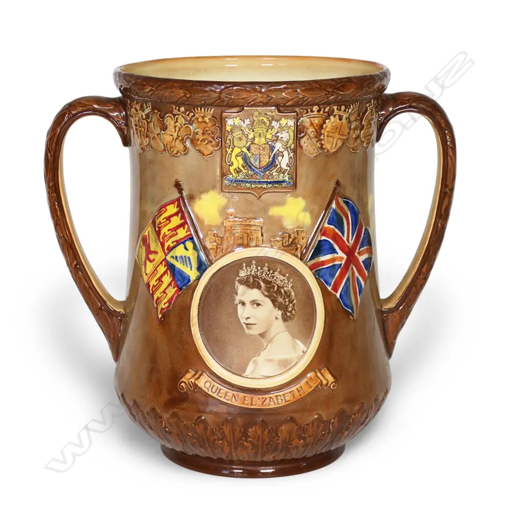 A Royal Doulton Elizabeth II Coronation loving cup, Image 1++