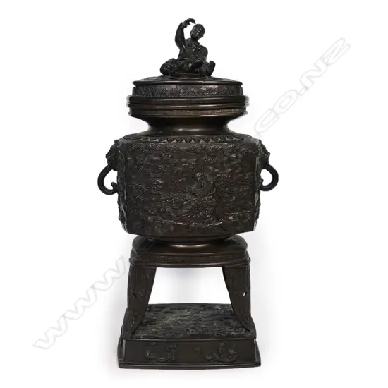 A highly decorative c.1900 Oriental bronze censer incense burner,