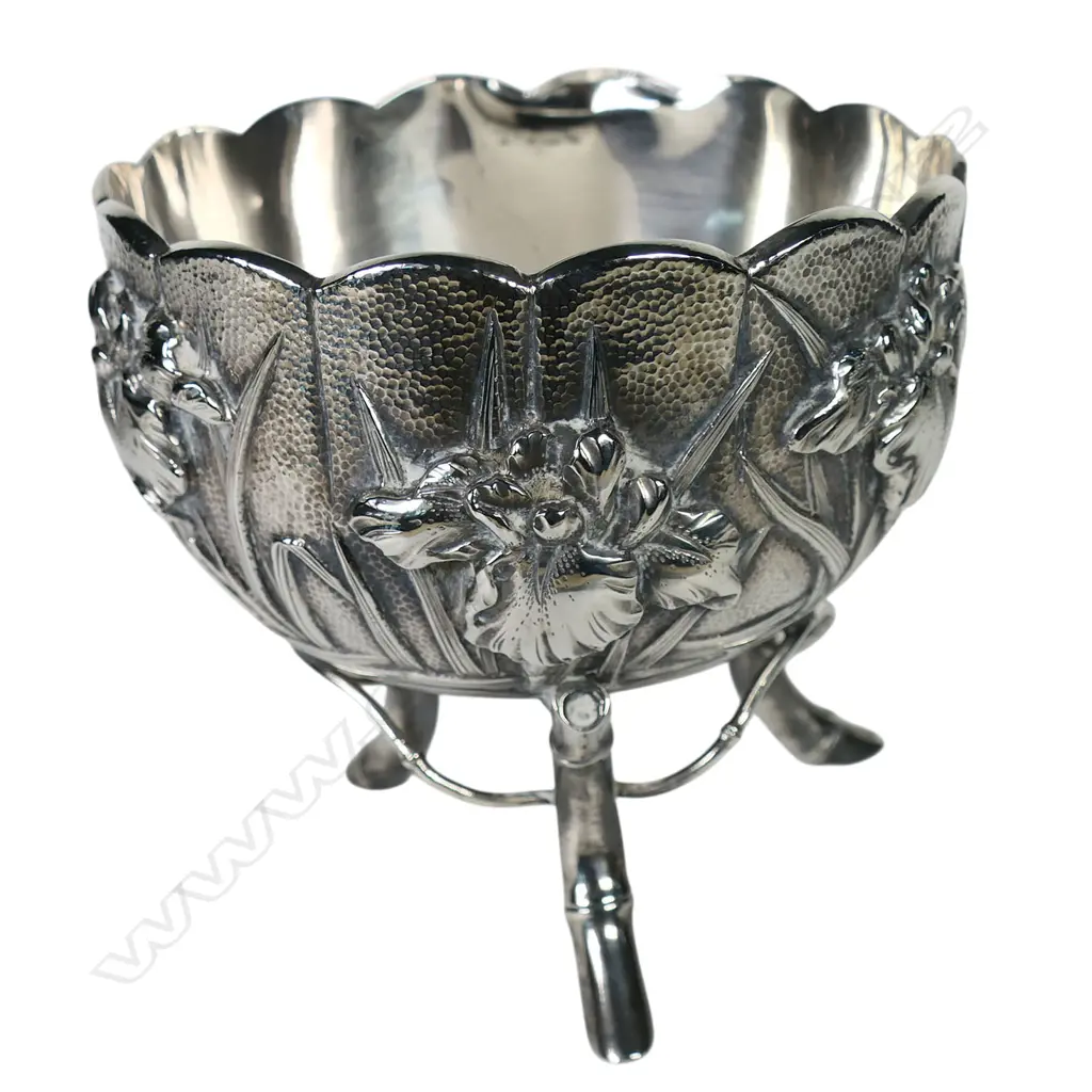 A c.1900 Japanese Meiji silver quality raised bowl by Konoike, Image 1++