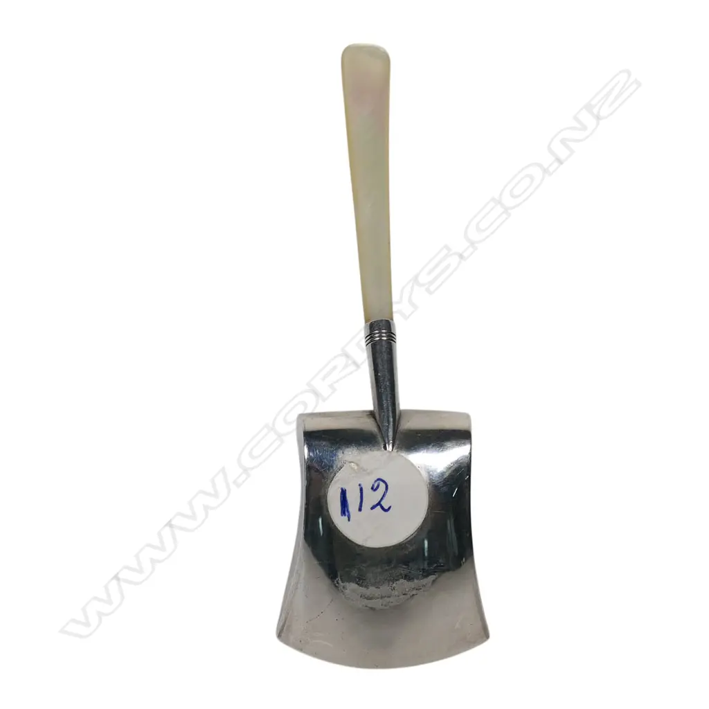 George III silver caddy shovel spoon, Image 1++