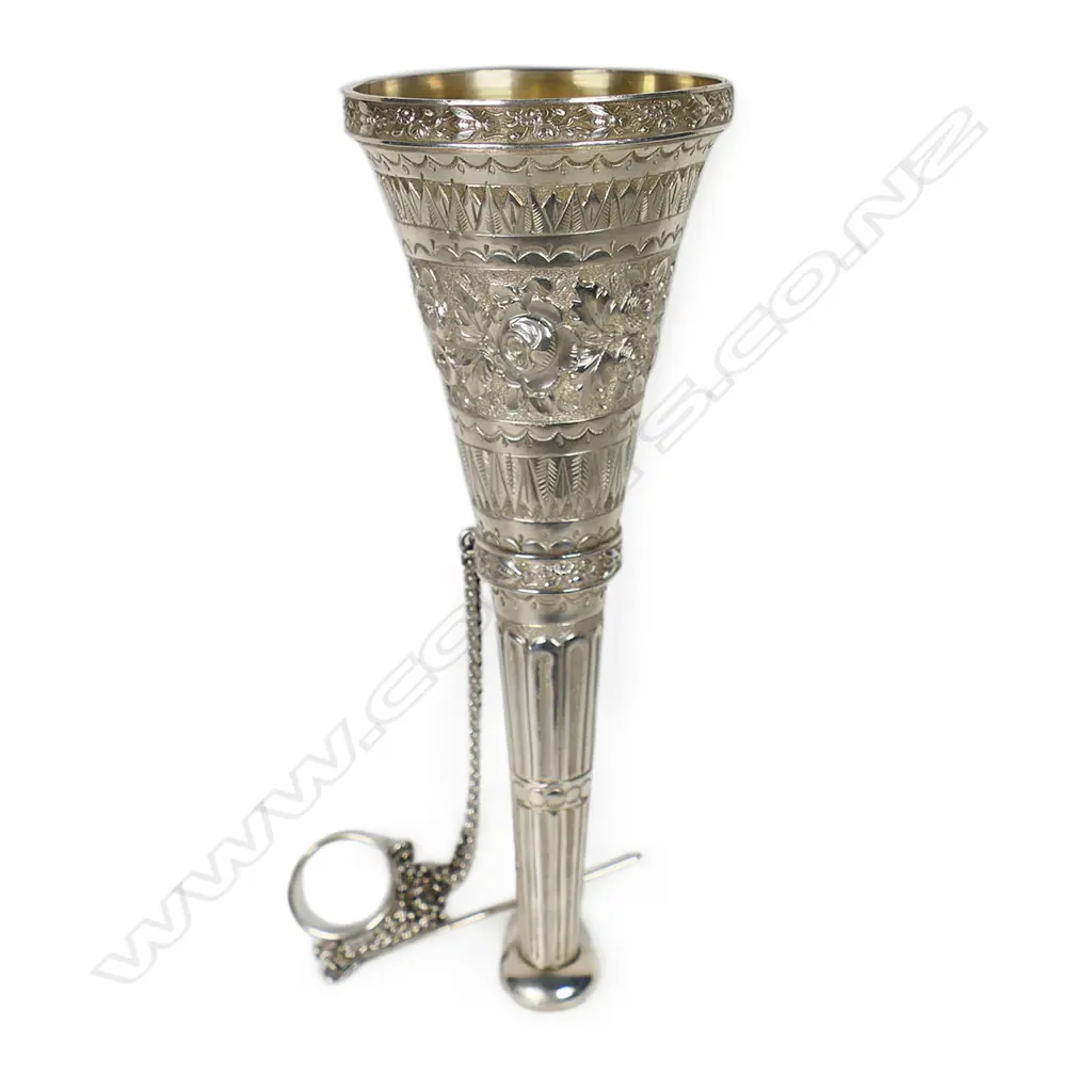 19thC silver embossed posy holder, Image 1++