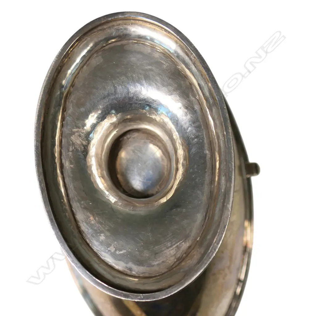 An Edwardian silver pedestal bonbon dish, Image 1++