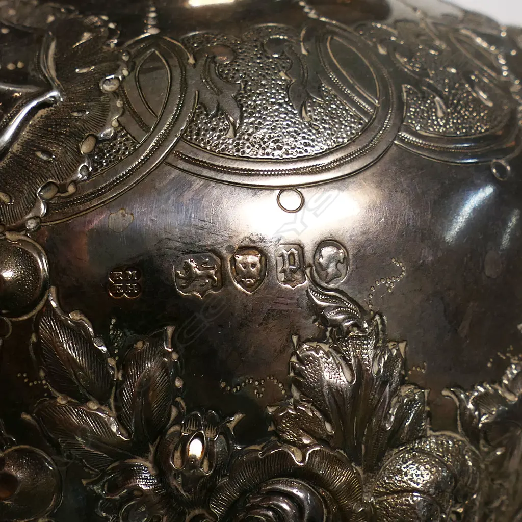 A four piece Victorian silver tea and coffee service, Image 1++