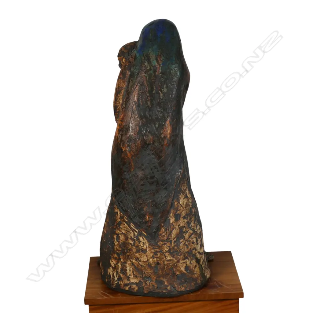 Muriel Moody (1907-1991) tall stoneware sculpture Mother with Children, Image 1++