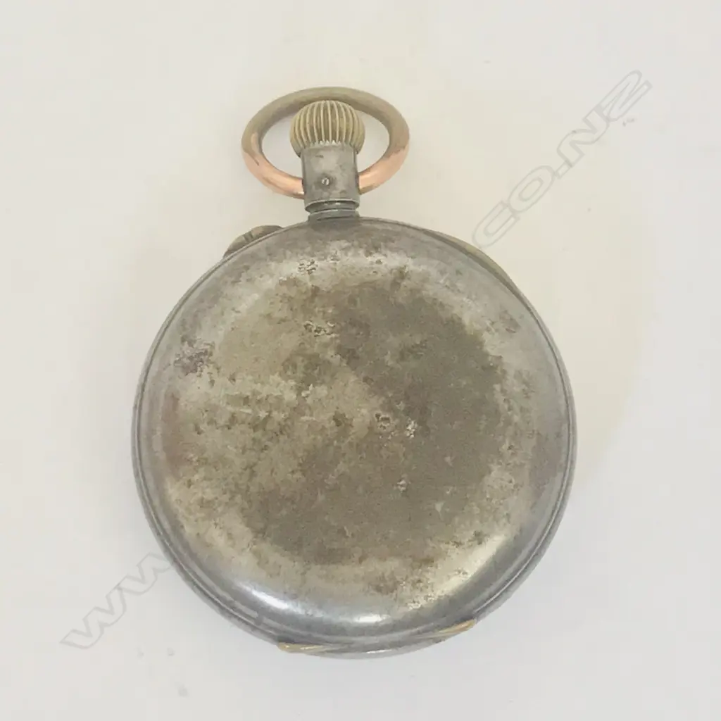 Gunmetal cased open face centre seconds chronograph, Image 1++