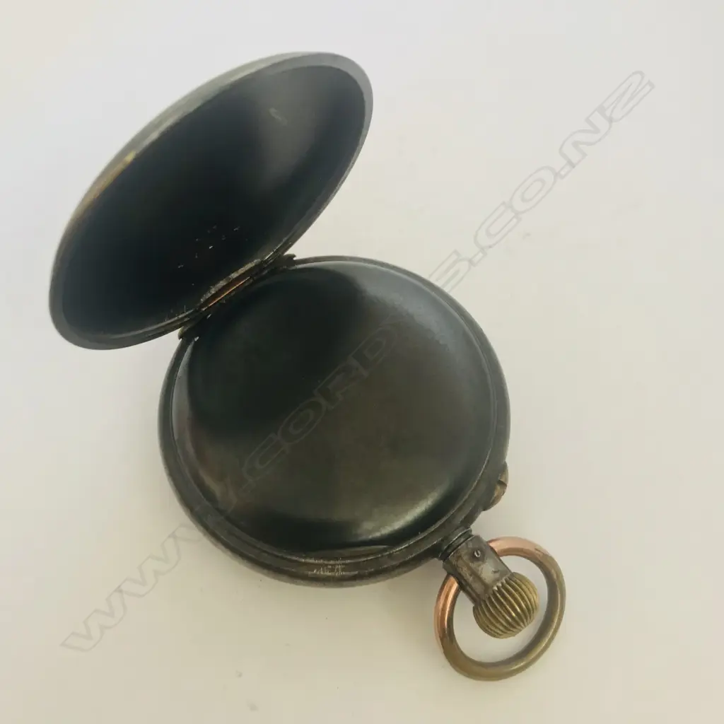 Gunmetal cased open face centre seconds chronograph, Image 1++