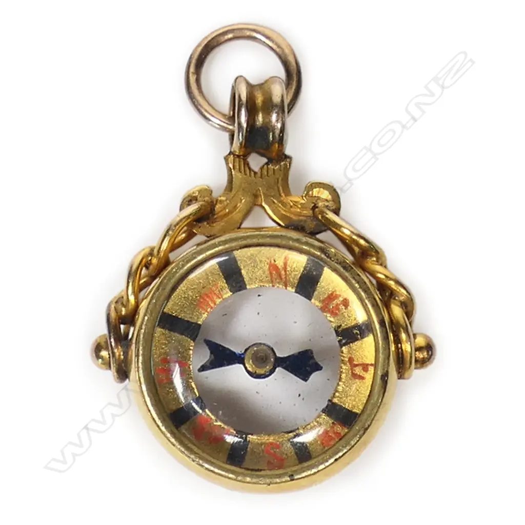 A c.1900 9ct gold compass fob, Image 1++