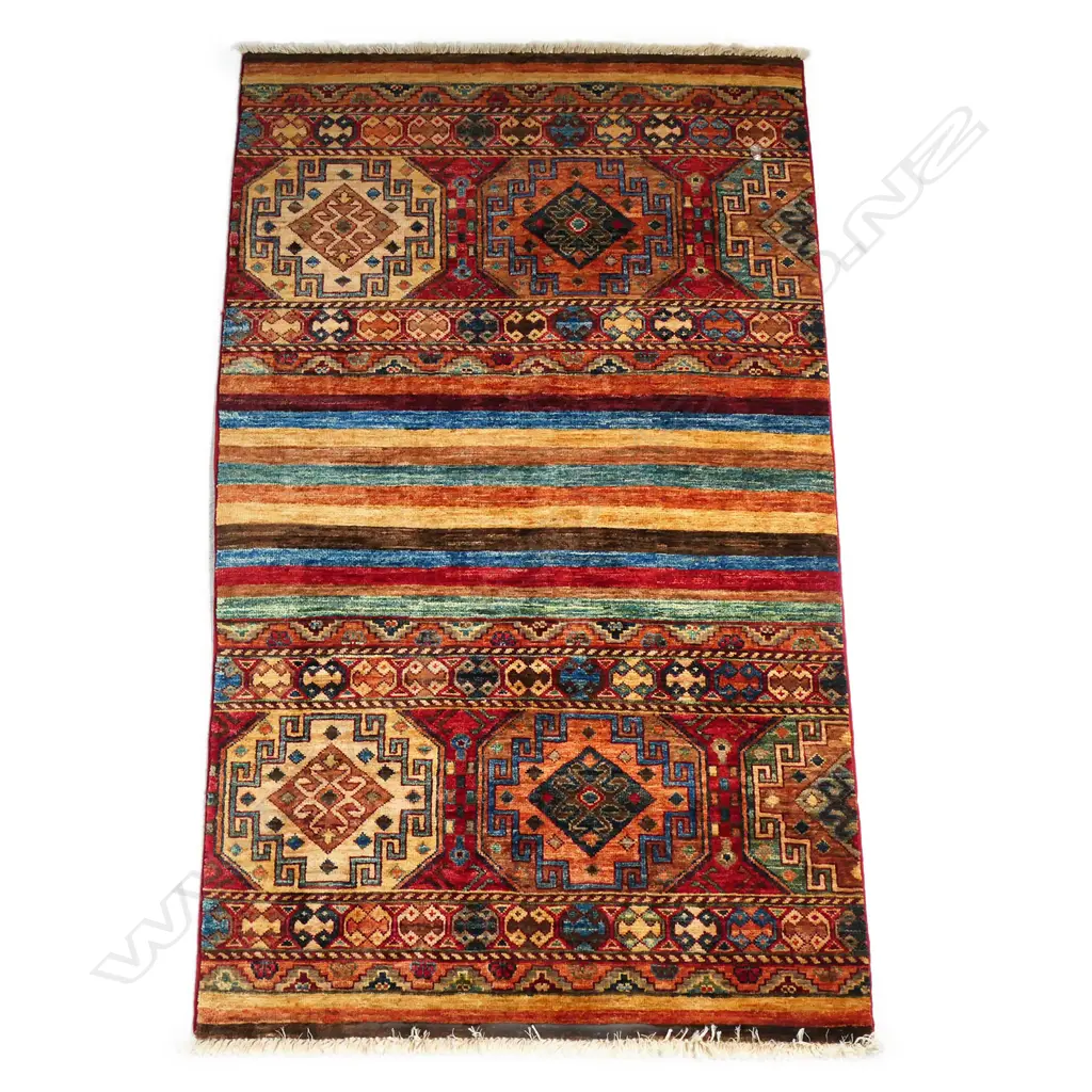 A handknotted Khurjeen rug, Image 1++