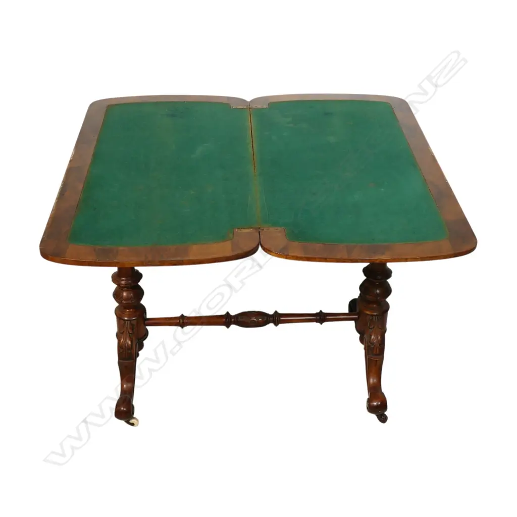Victorian figured walnut inlaid fold-over top games table, Image 1++