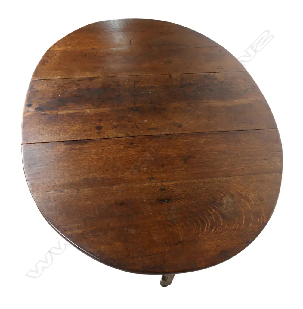 A Georgian country oak gate leg table, Image 1++