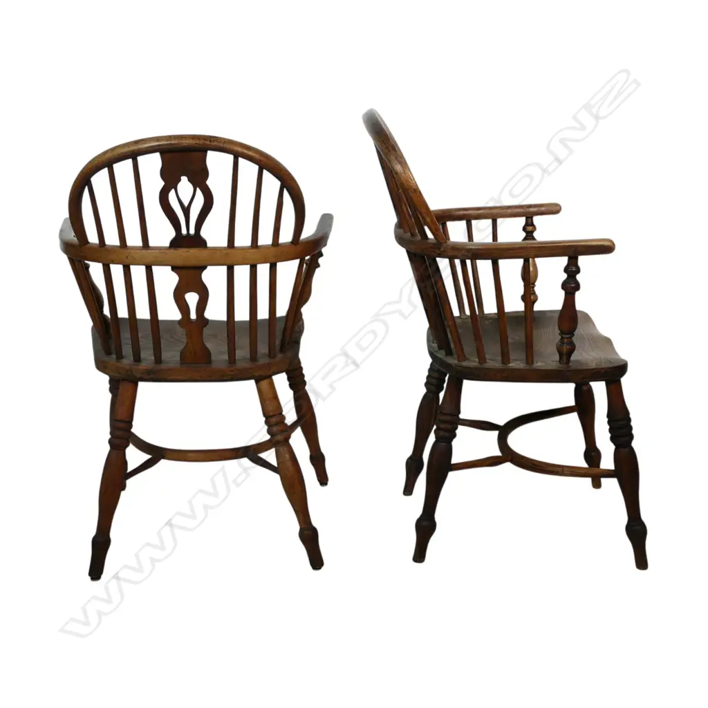 A near pair of good George III Windsor armchairs, Image 1++
