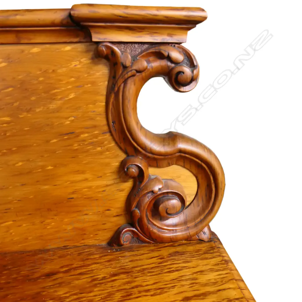 A colonial mottled kauri chiffonier, Image 1++