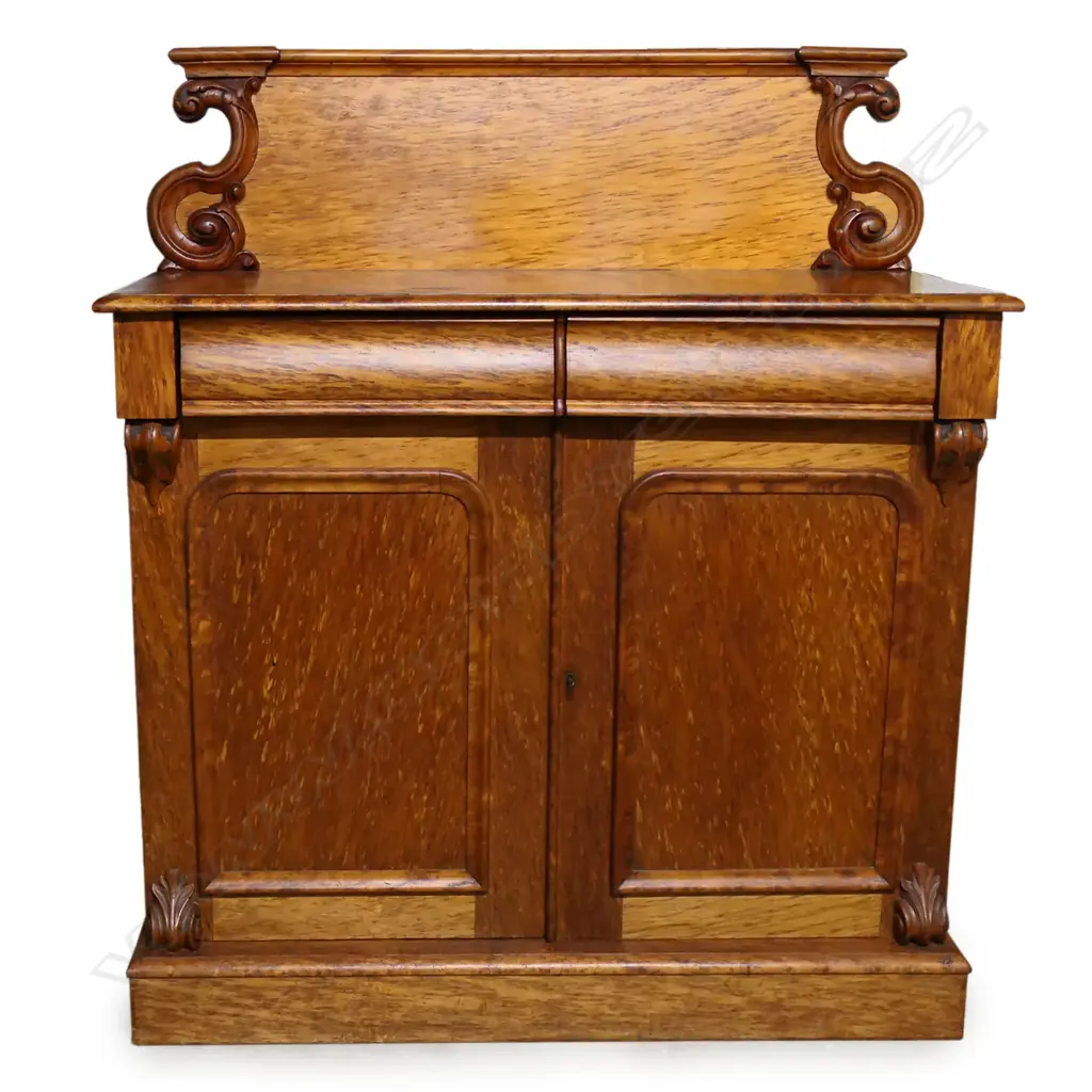 A colonial mottled kauri chiffonier, Image 1++