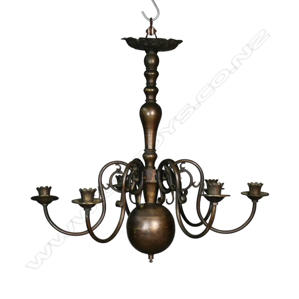An old classic Dutch style brass candle chandelier, Image 1++