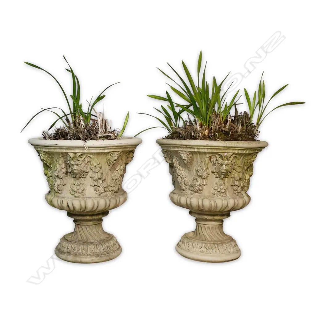 A pair of concrete antique style garden urns, Image 1++