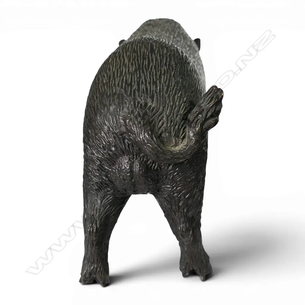 A finely modelled Nathan Whitehead bronze boar sculpture, Image 1++
