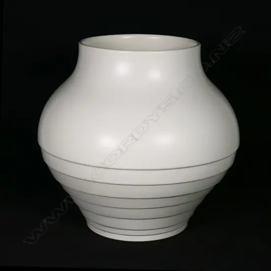 A large Crown Lynn hand crafted vase,