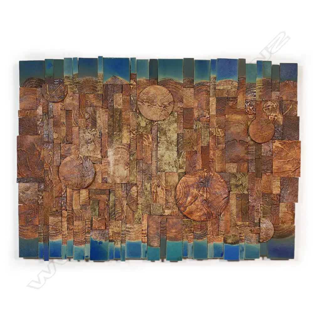 Keith Blight pottery wall plaque, Image 1++