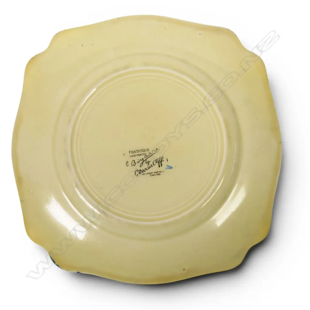 Clarice Cliff Bizarre 'Blue Chintz' pattern plate, 8" Leda shape. Printed marks to reverse. Professional restoration. Dia.203mm. Image 1++