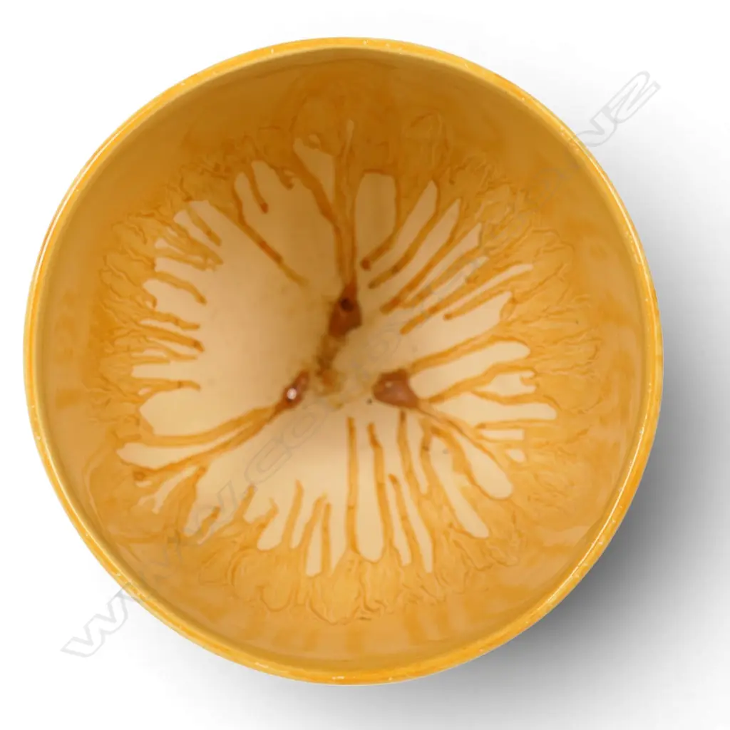 Clarice Cliff Bizarre 'My Garden' tri-pod vase, Image 1++