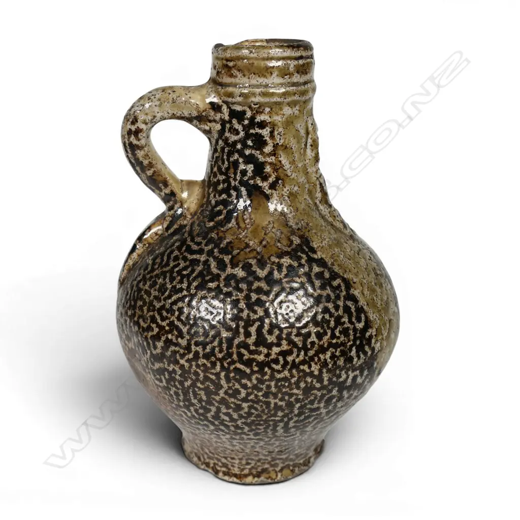 A 17th/18thC pottery Bellarmine, Image 1++