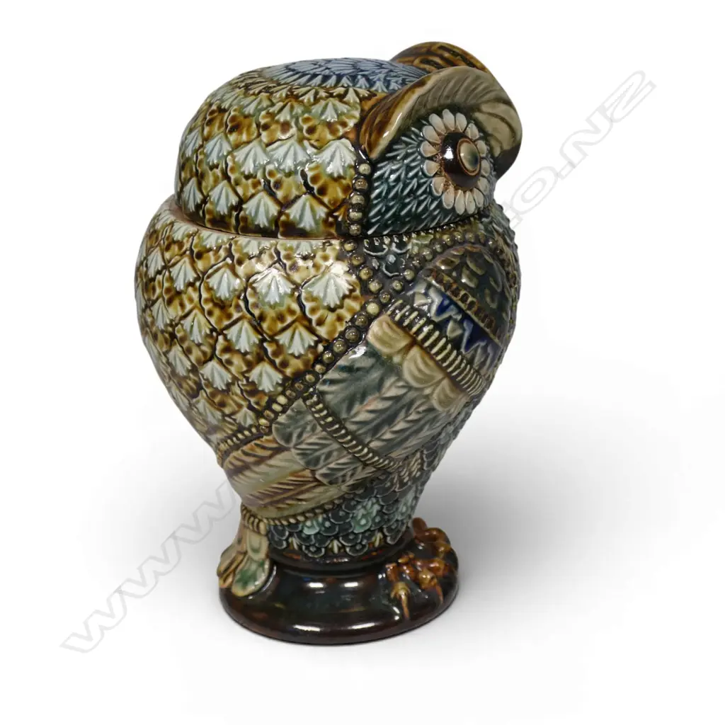 A 19thC Doulton Lambeth stoneware lidded owl (tobacco) jar, Image 1++