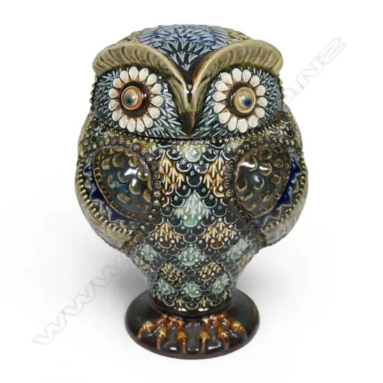A 19thC Doulton Lambeth stoneware lidded owl (tobacco) jar,