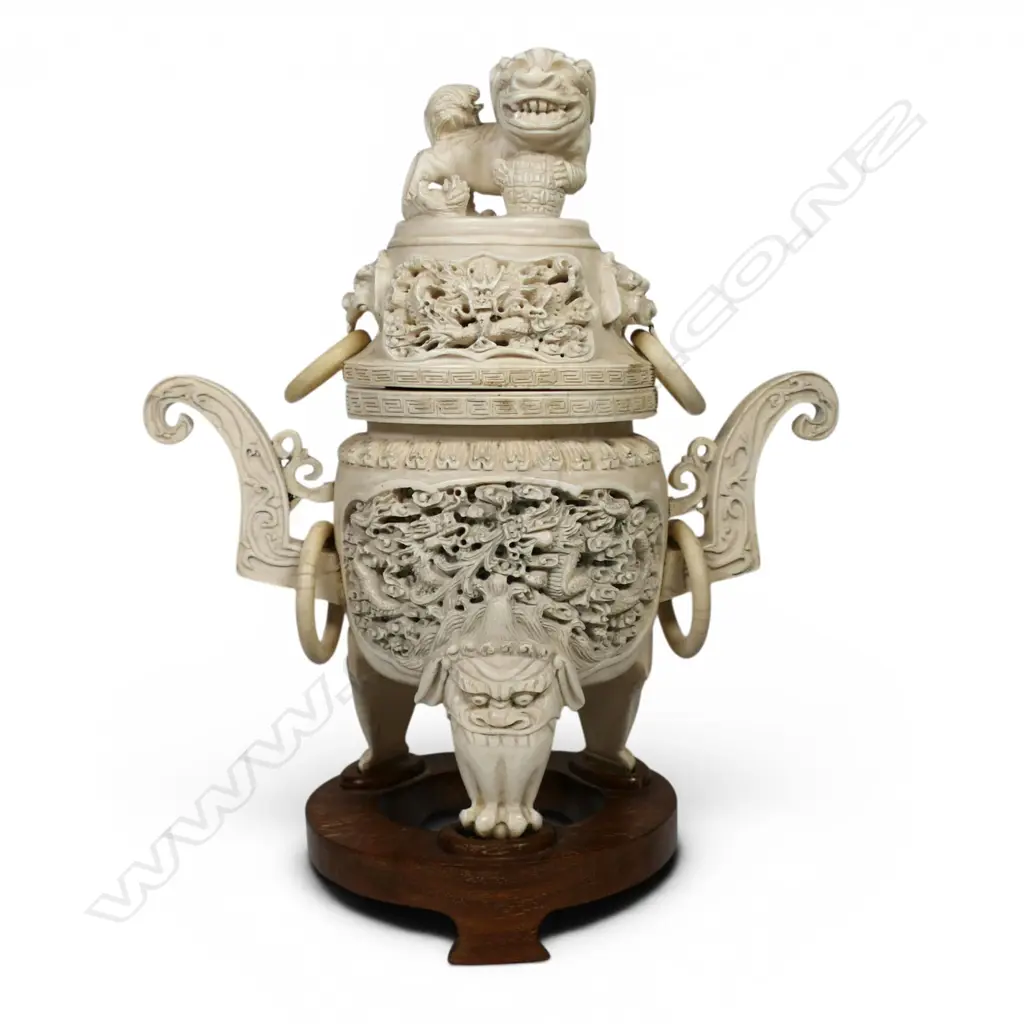 An early 20thC impressive Chinese carved ivory censor, Image 1++