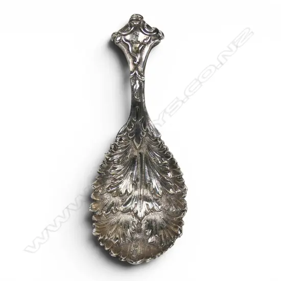 A Victorian silver tea caddy spoon,