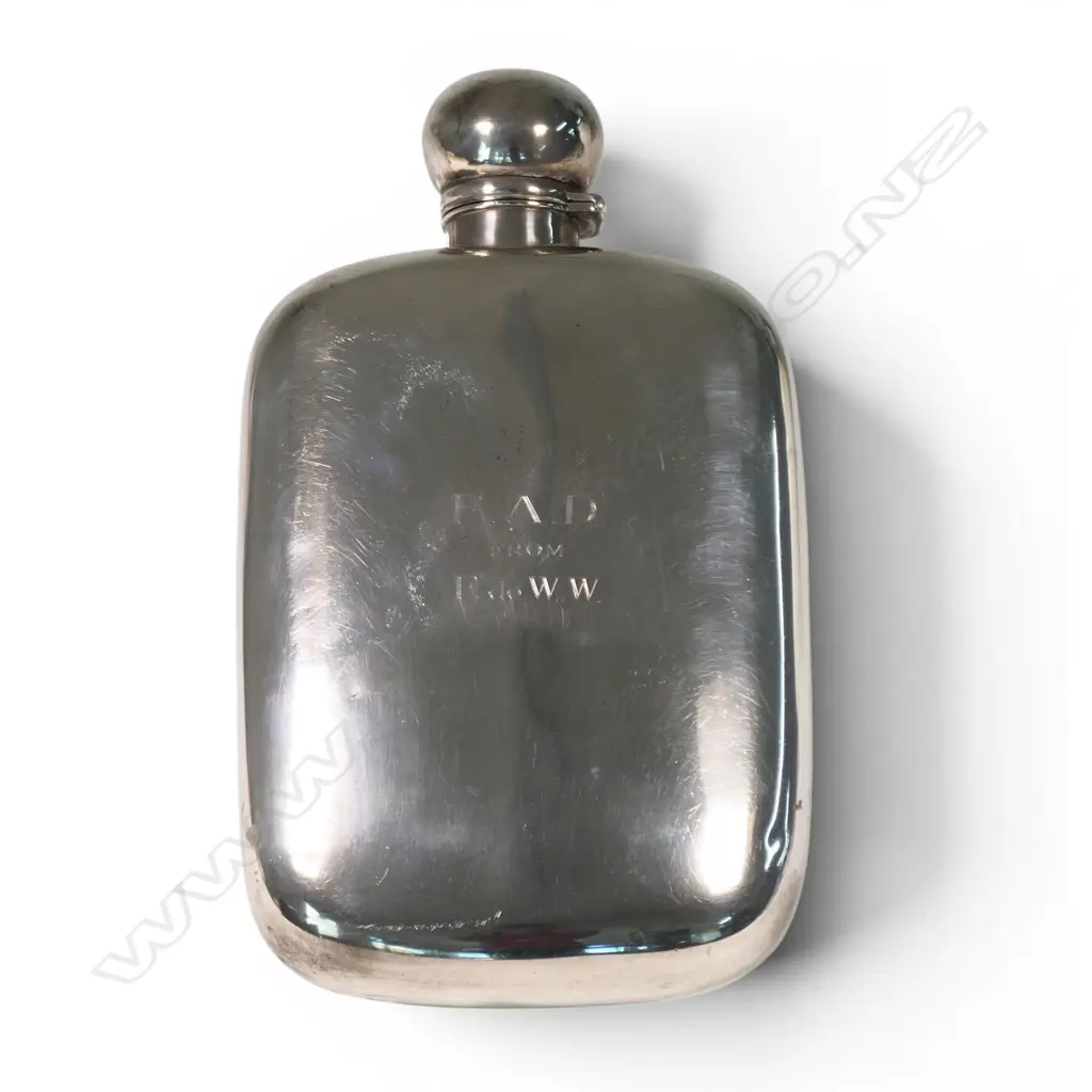 An impressive and large Victorian sterling silver hip flask, Image 1++