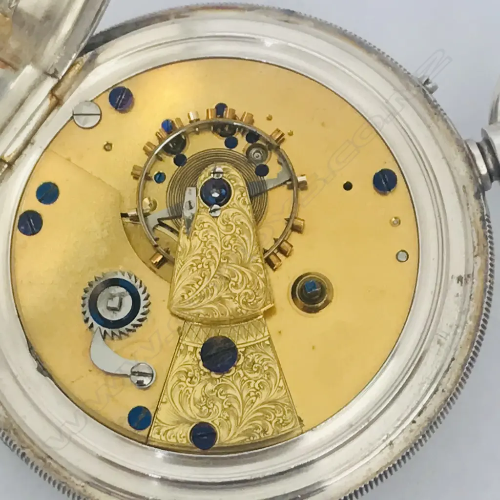 A Victorian silver deck / pocket watch in half hunter case hallmarked Chester 1879, Image 1++